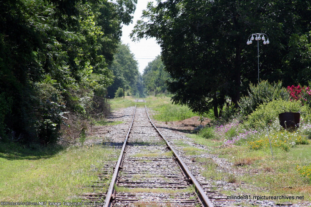 east towards Mcrae